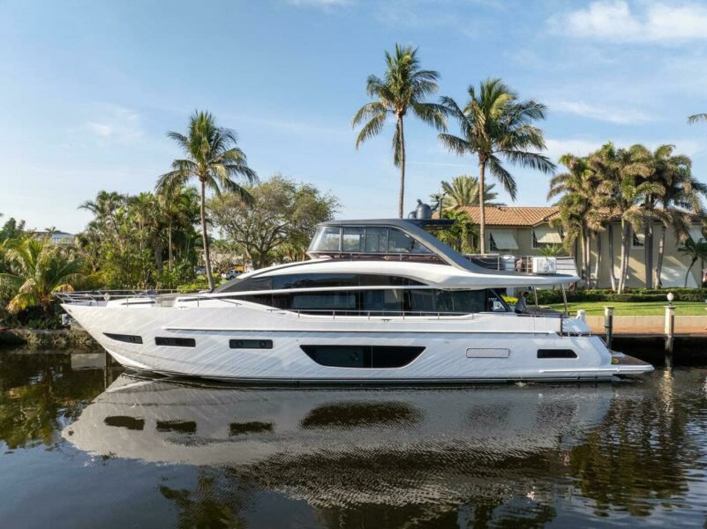 2019 Princess 85 Motor Yacht