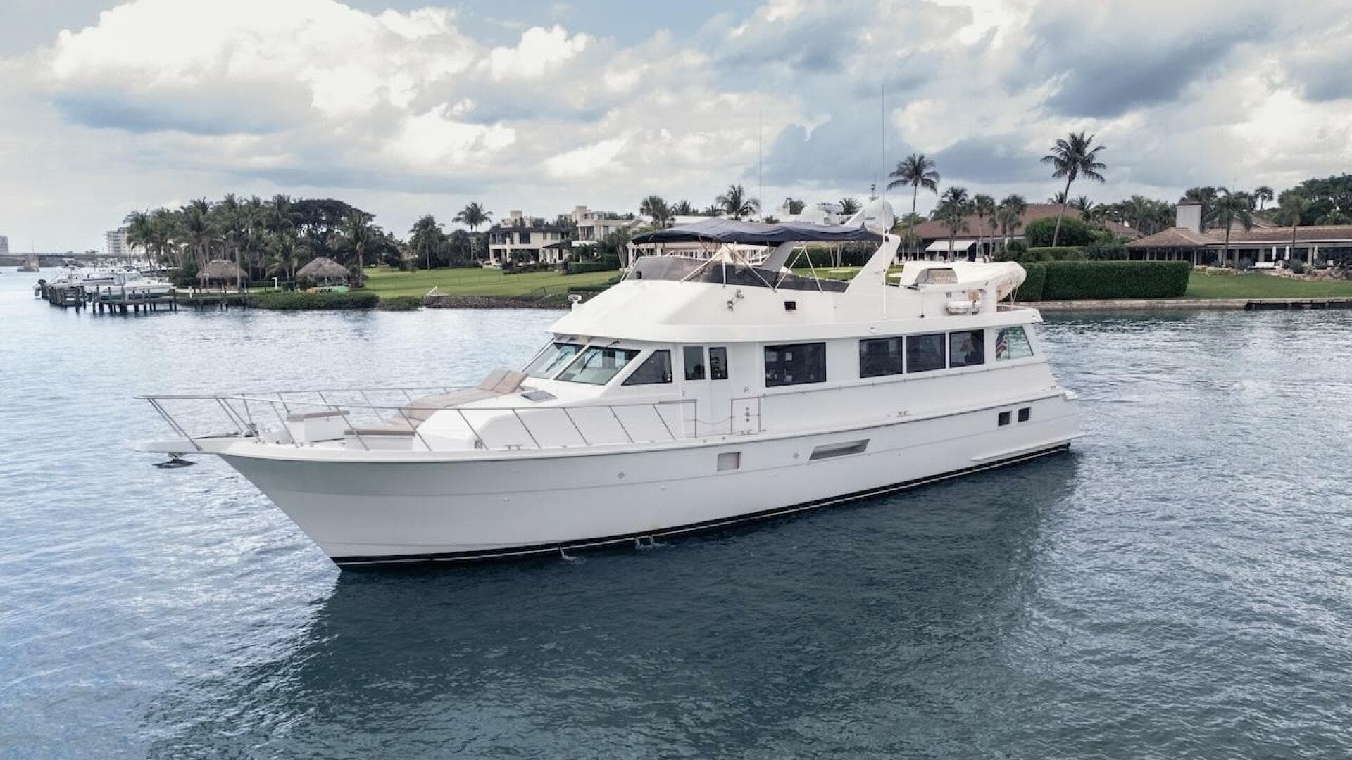 1998 Hatteras Sport Deck