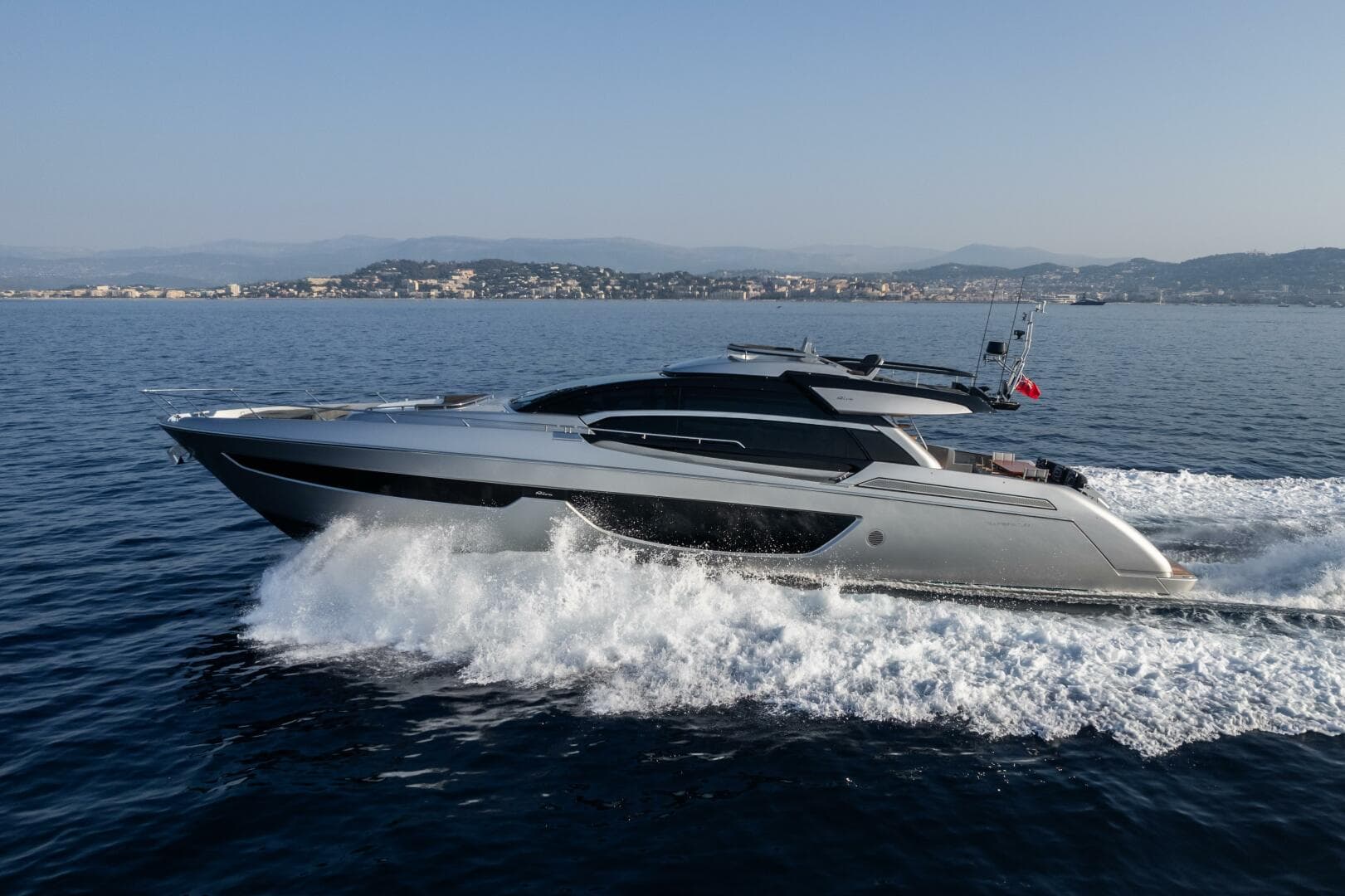 2017 Riva