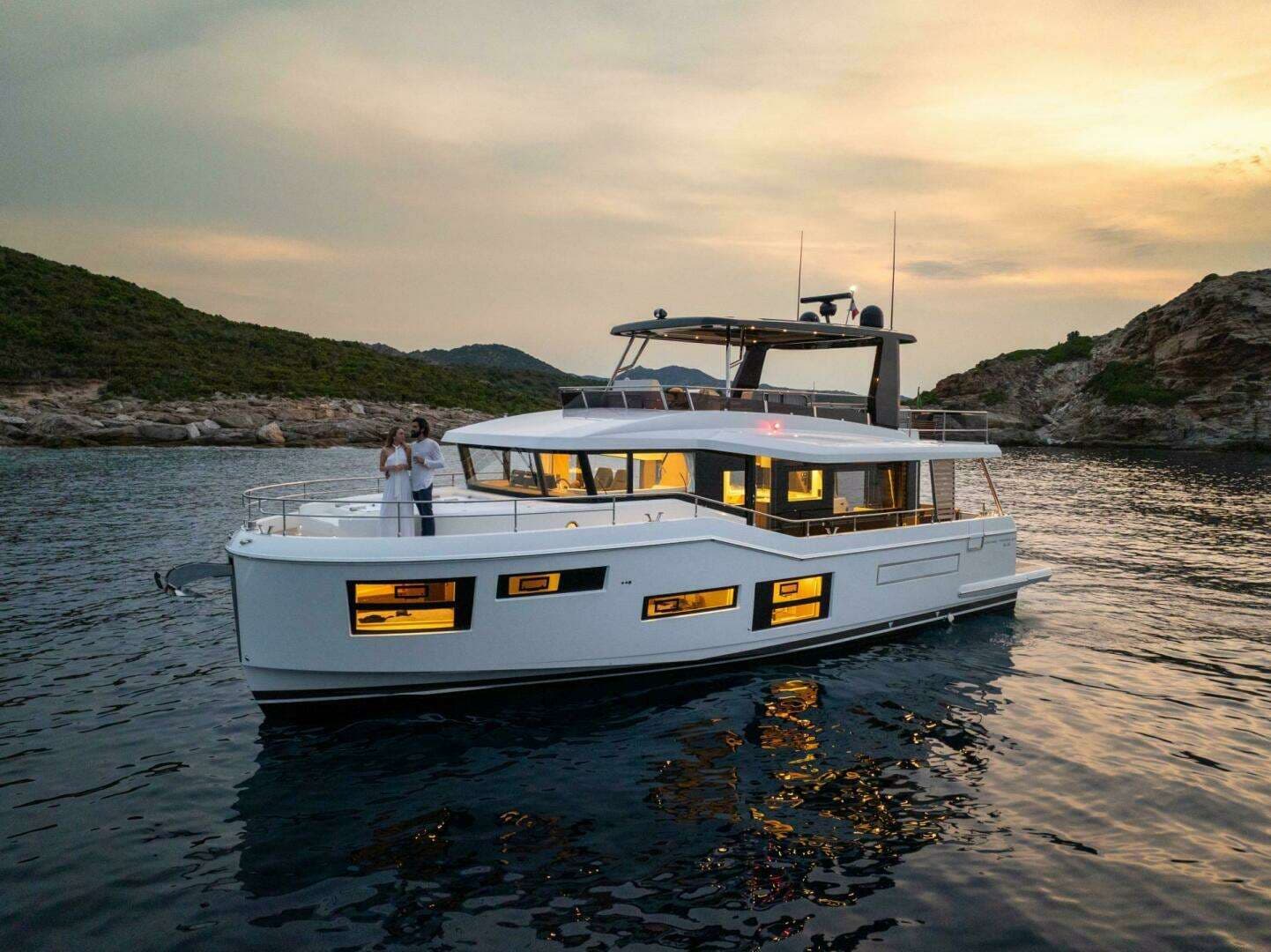 2027 Beneteau Grand Trawler 63