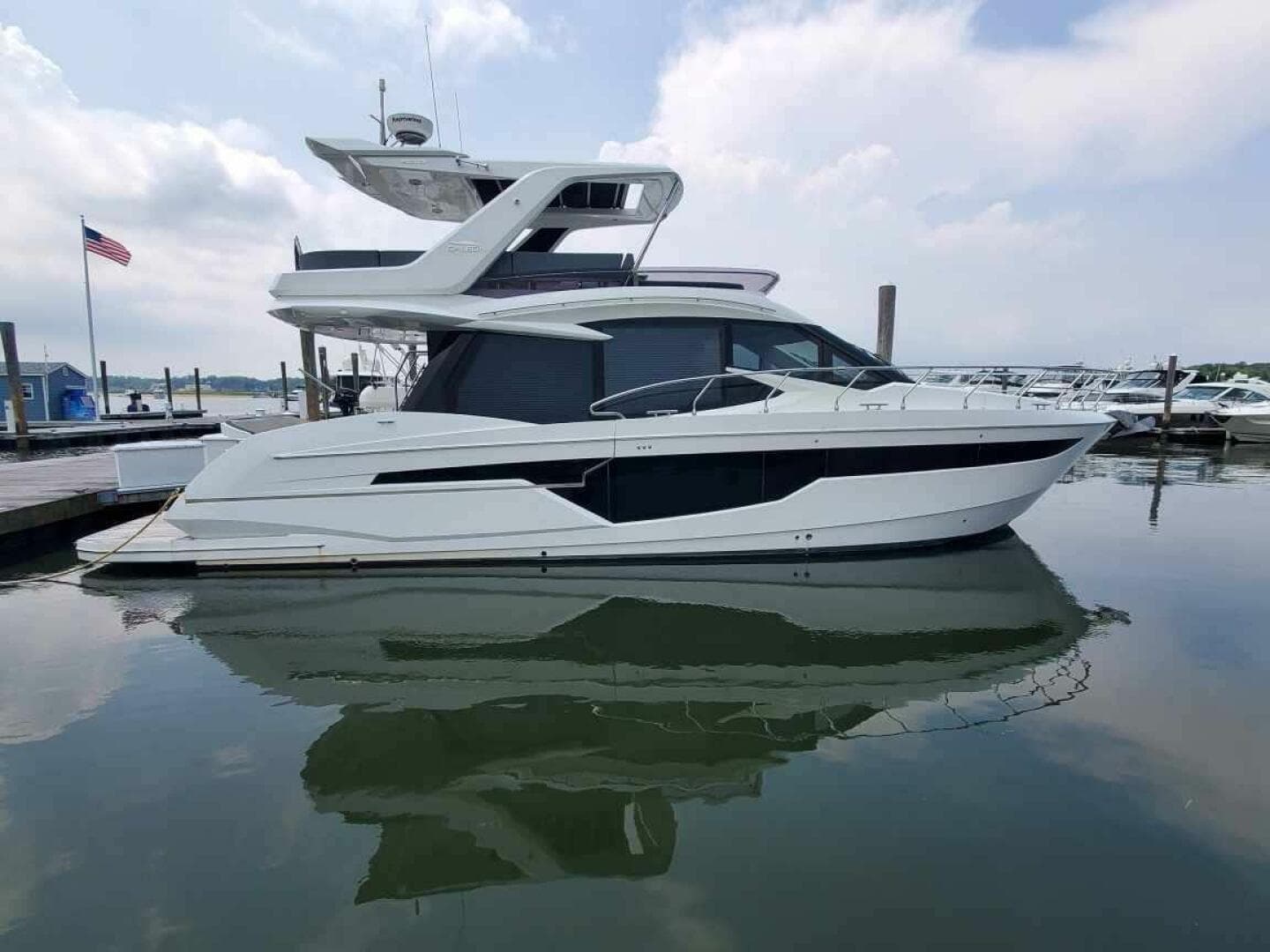 2020 Galeon 500 Fly