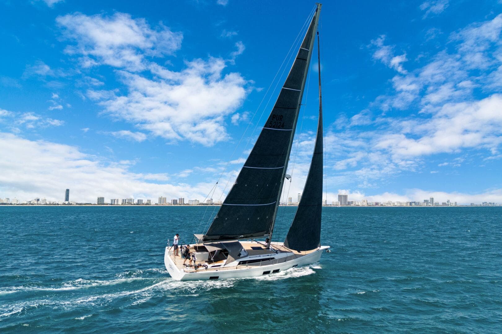 2017 Grand Soleil 52 LC
