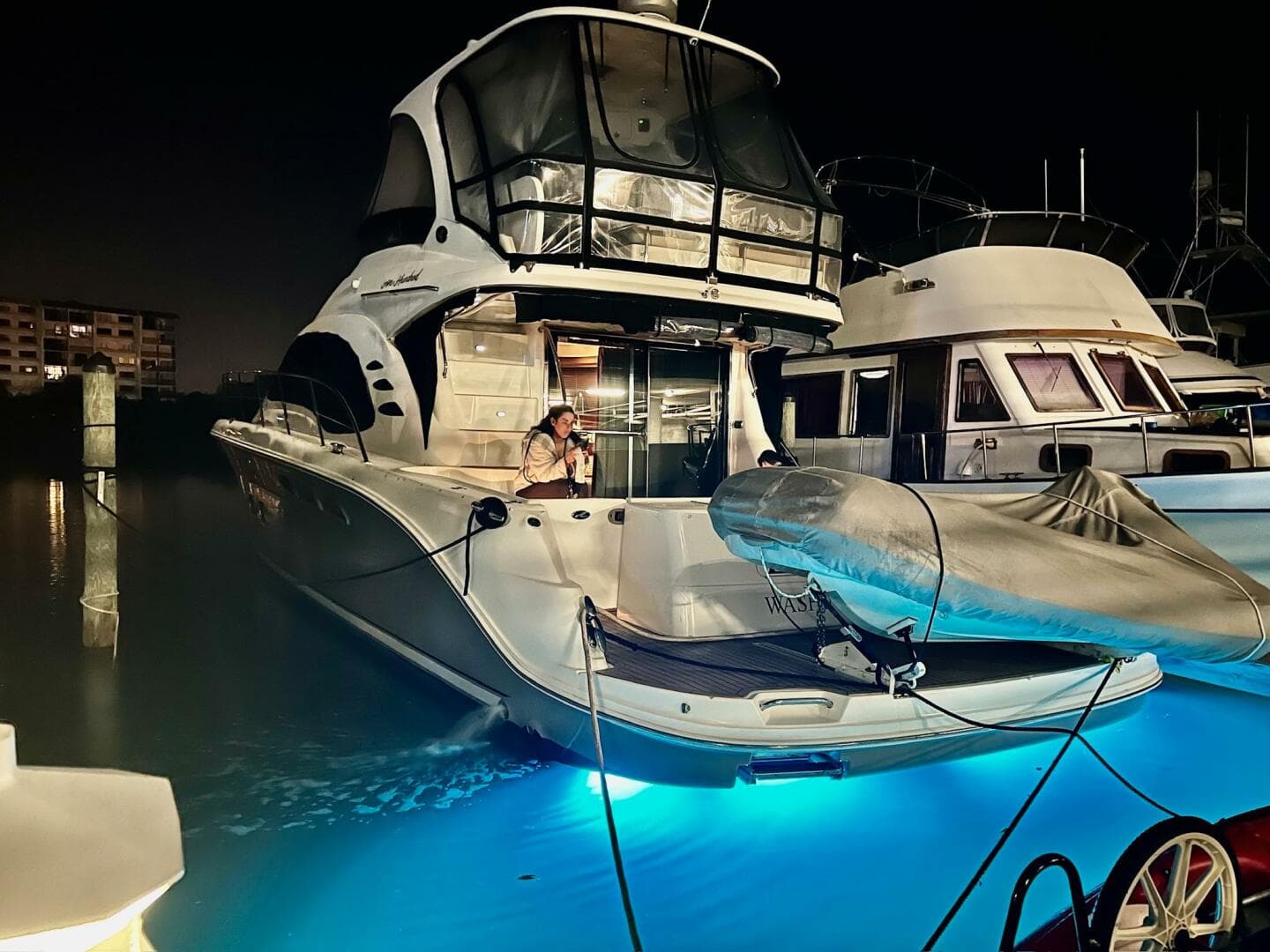2005 Sea Ray 500 Sedan Bridge