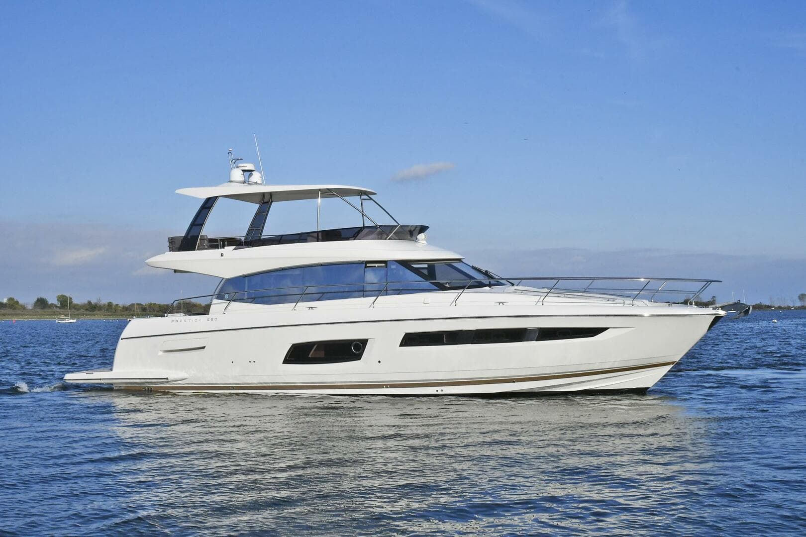 2018 Prestige 560 Fly