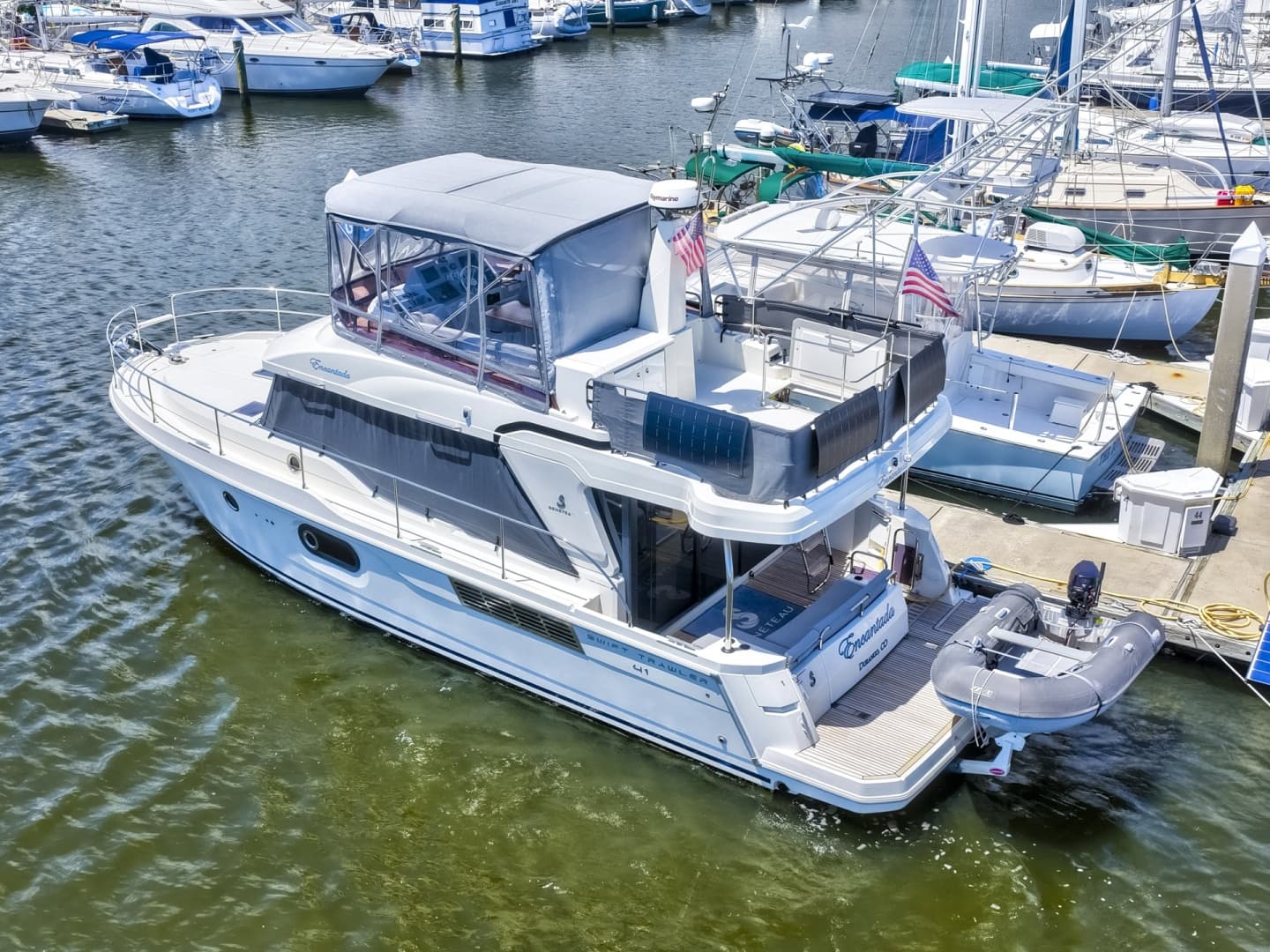 2022 Beneteau Swift Trawler 41 Fly