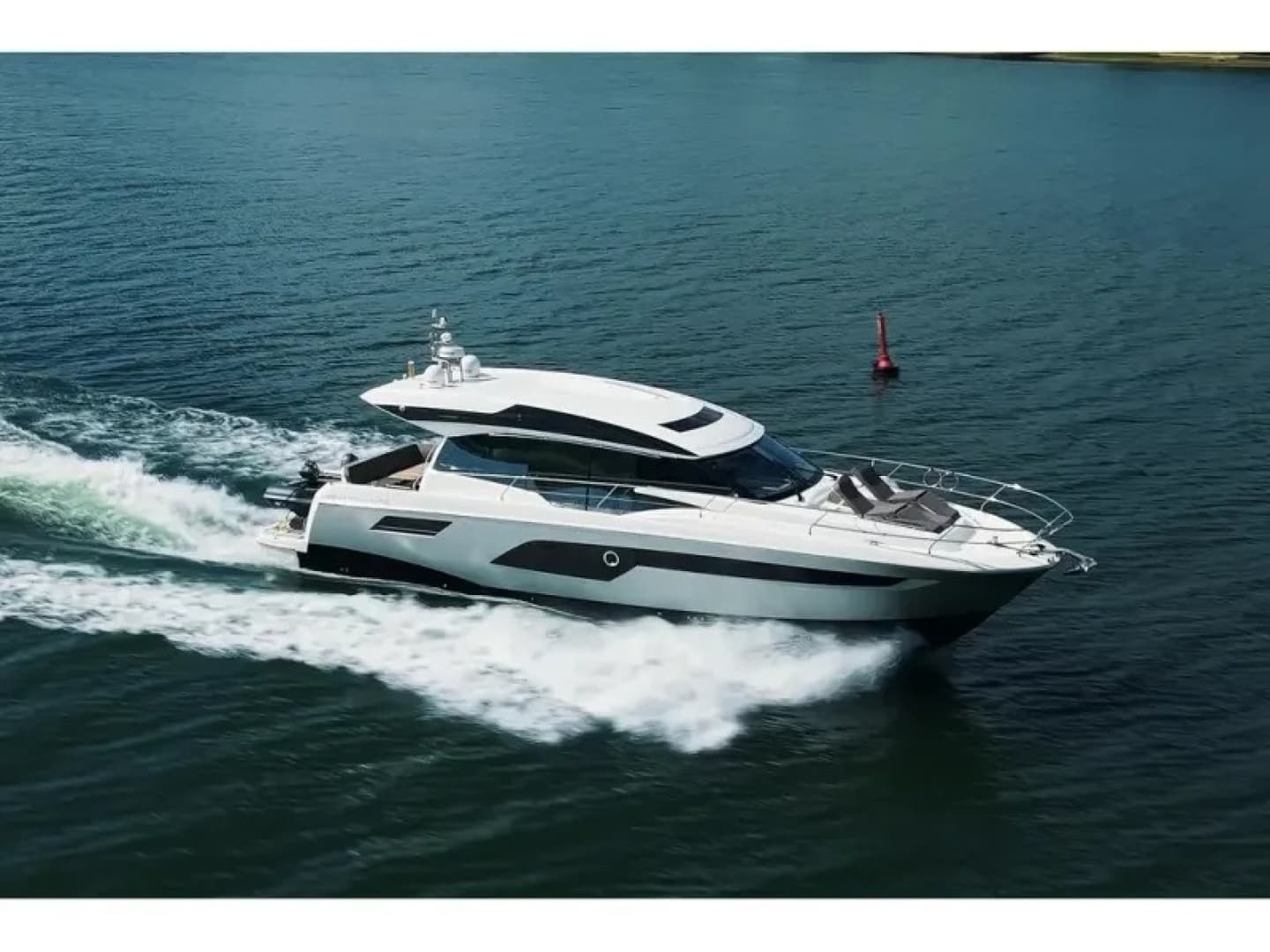 2018 Prestige 520S