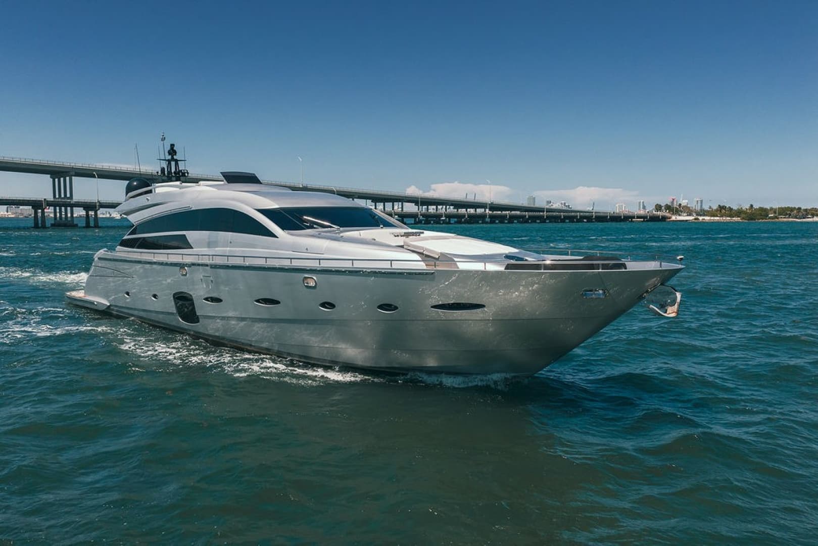 2012 Pershing 92