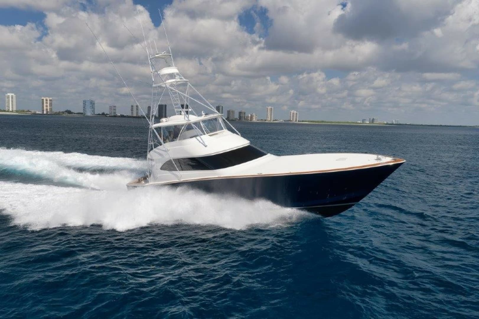 2011 Viking 70 Convertible
