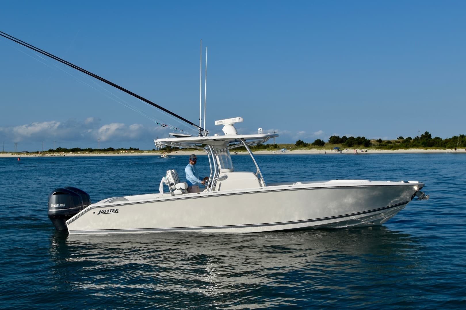 2015 Jupiter 30 Center Console
