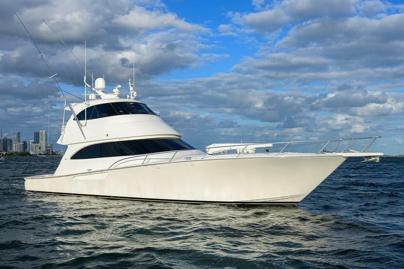 2013 Viking Enclosed Bridge SF 2013