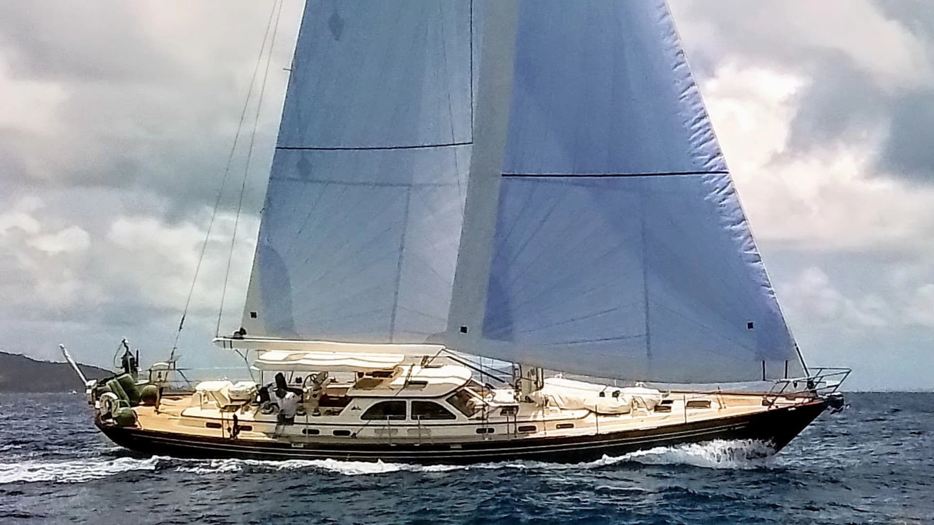 2001 Lyman-Morse Fontaine Custom 63 Pilothouse Sloop