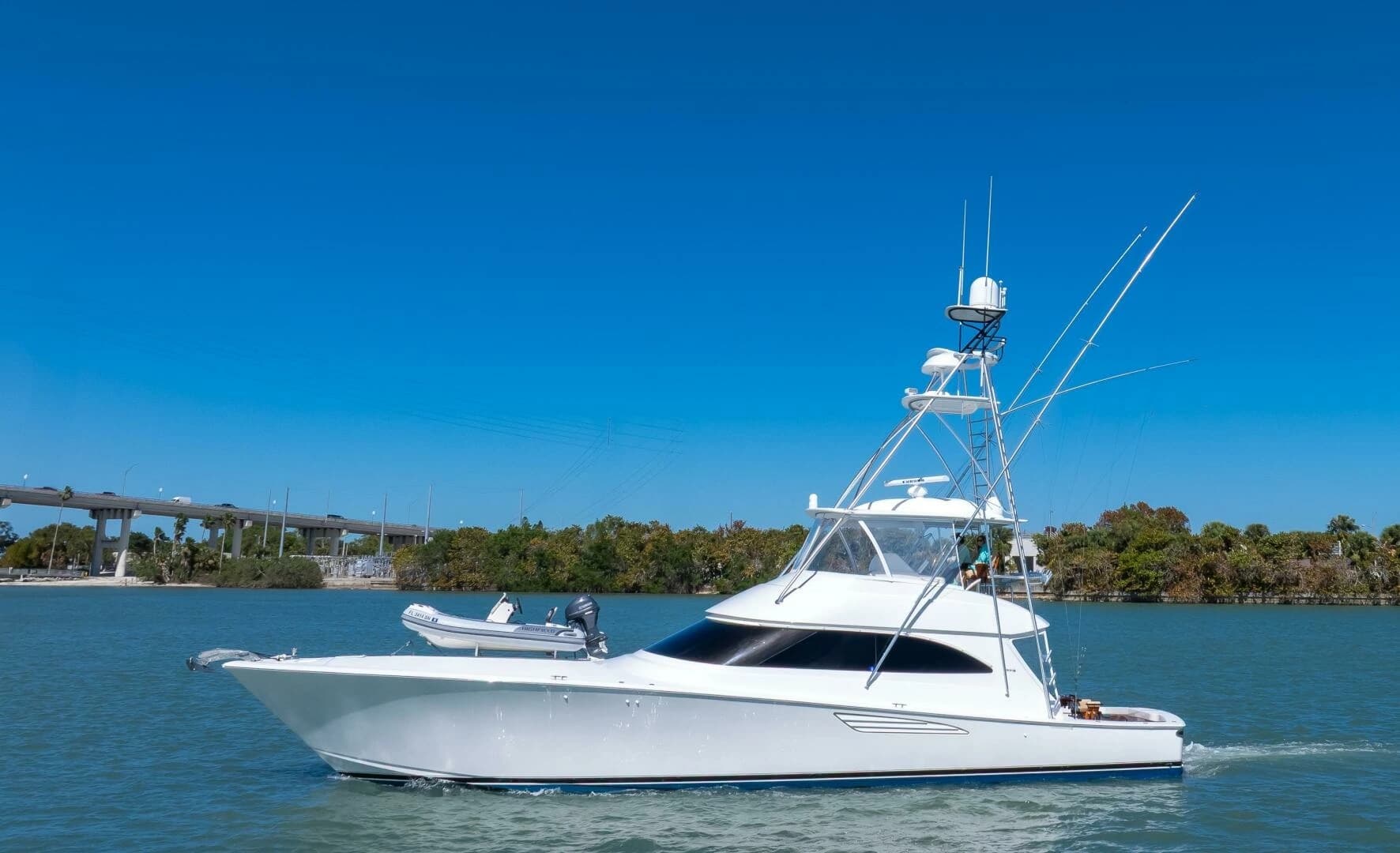 2019 Viking 62 Convertible