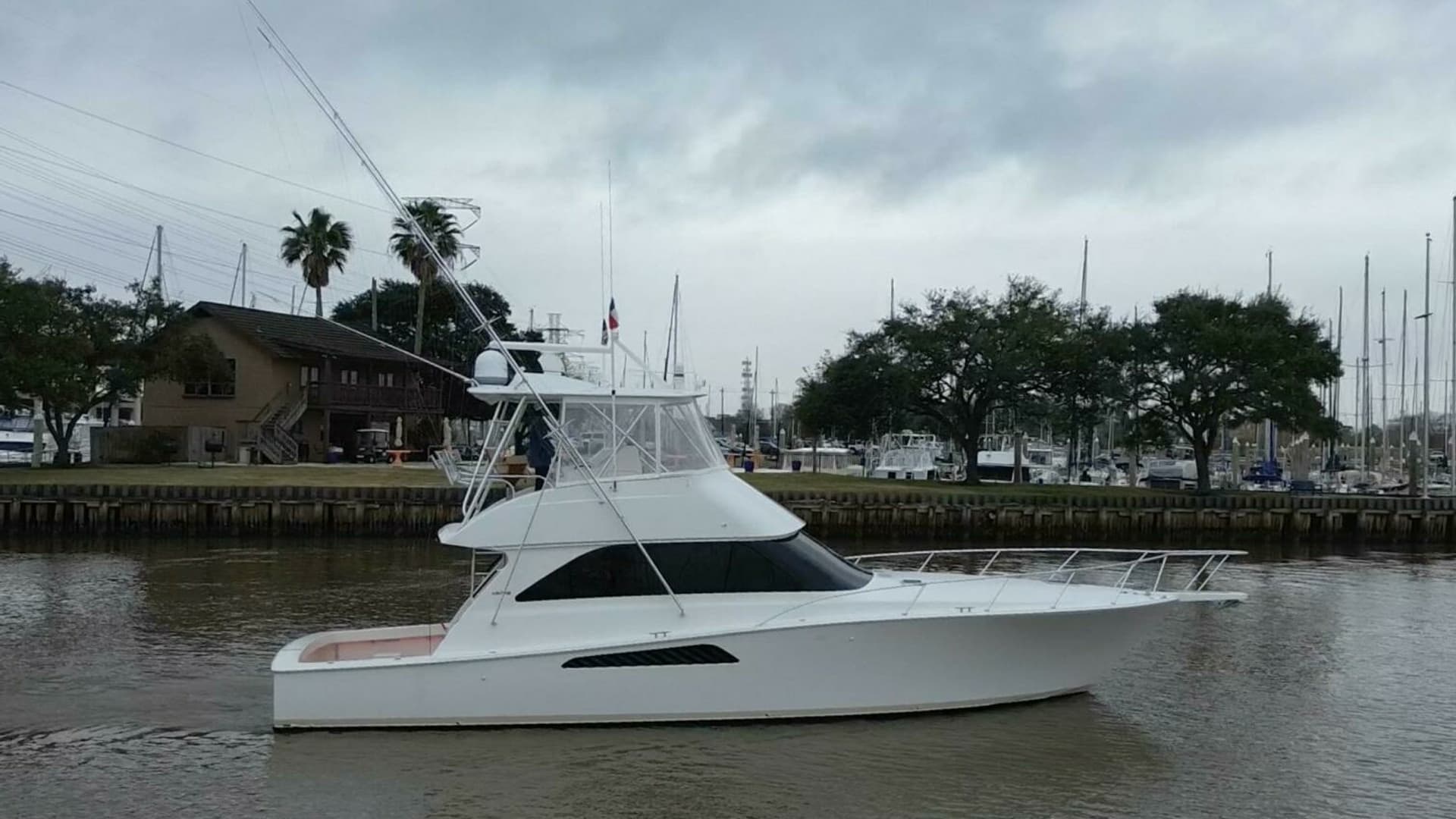 2007 Viking 45 Convertible
