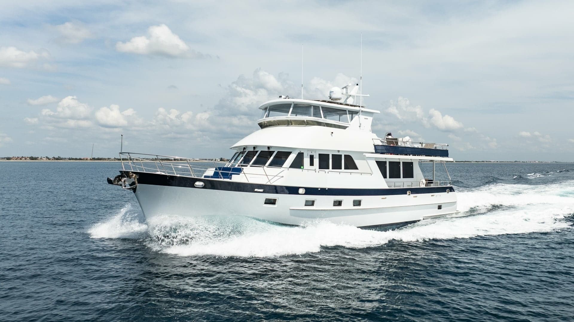 2012 Alaskan 70 Motor Yacht