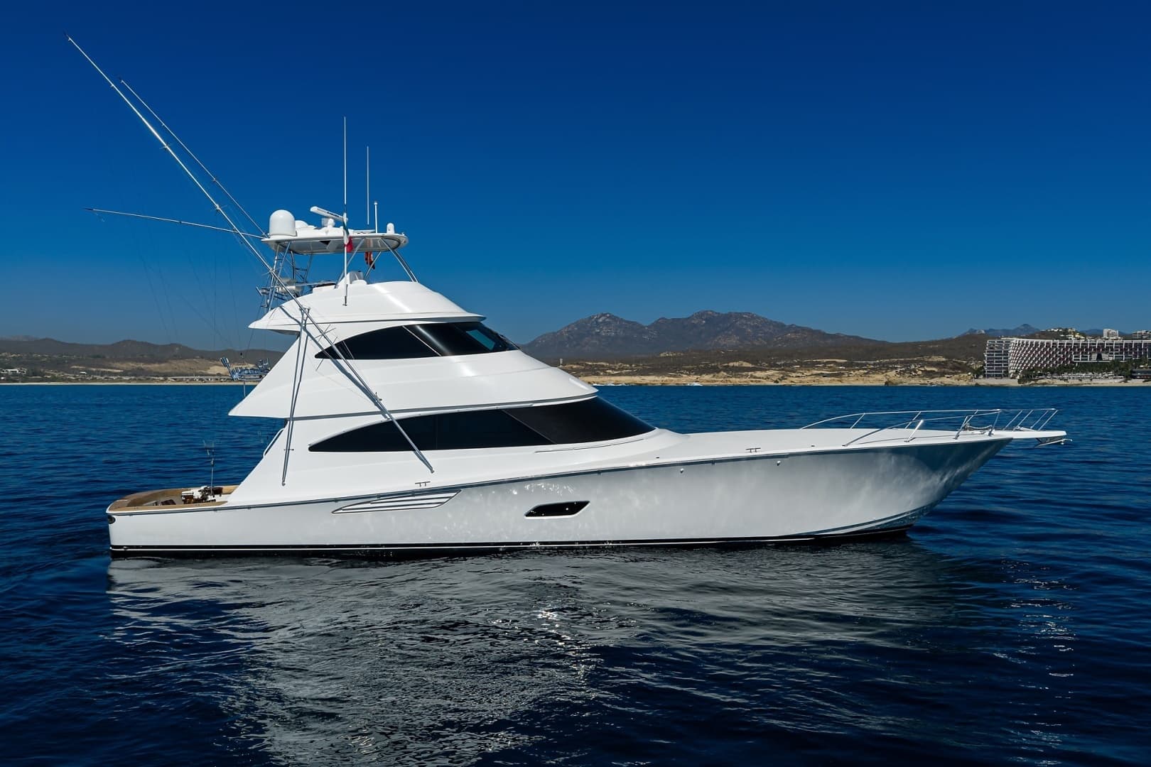 2023 Viking 80 Skybridge